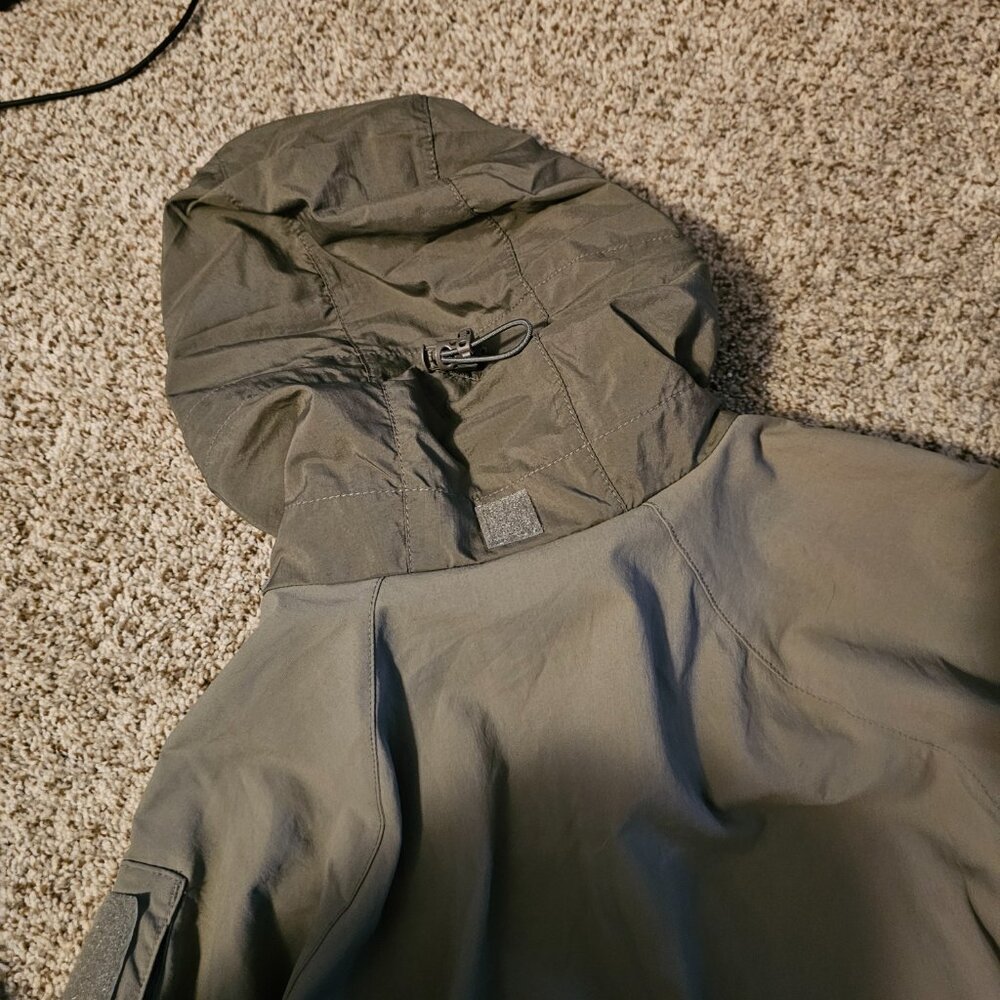 Patagonia PCU level 5 jacket - Picture 6 of 7